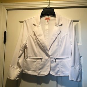 White blazer by CI SONO small